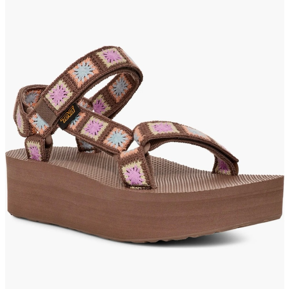 Teva Granny Square Flatform Crochet Sandals 8 Brown